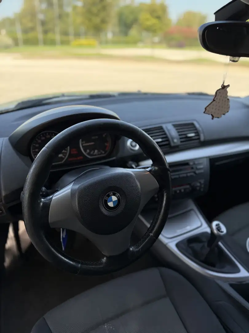 BMW 118 118d DPF - 1
