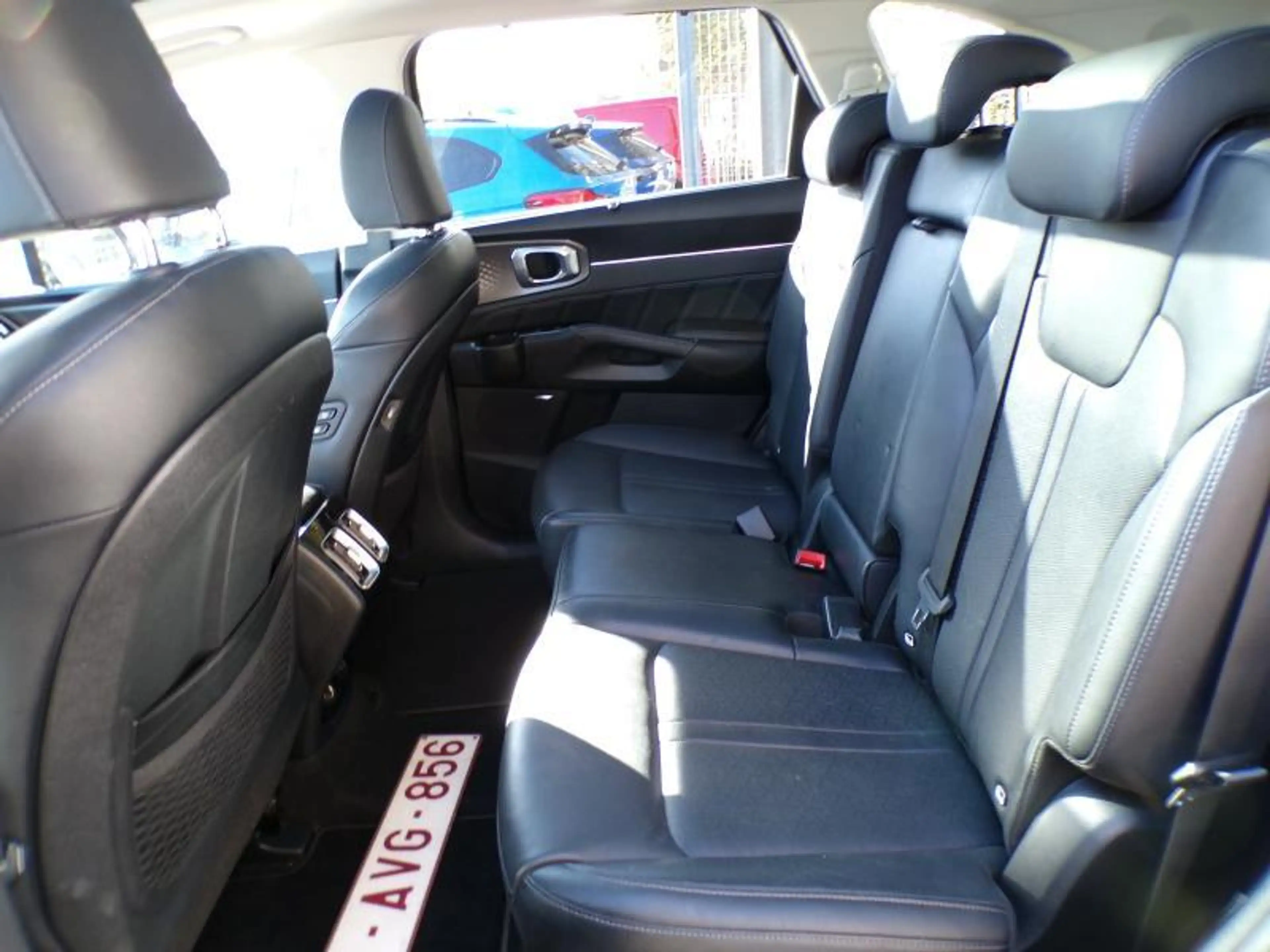 Kia Sorento 1.6 230cv Automatique 7pl Bleu 06/23 46174km — photo 8