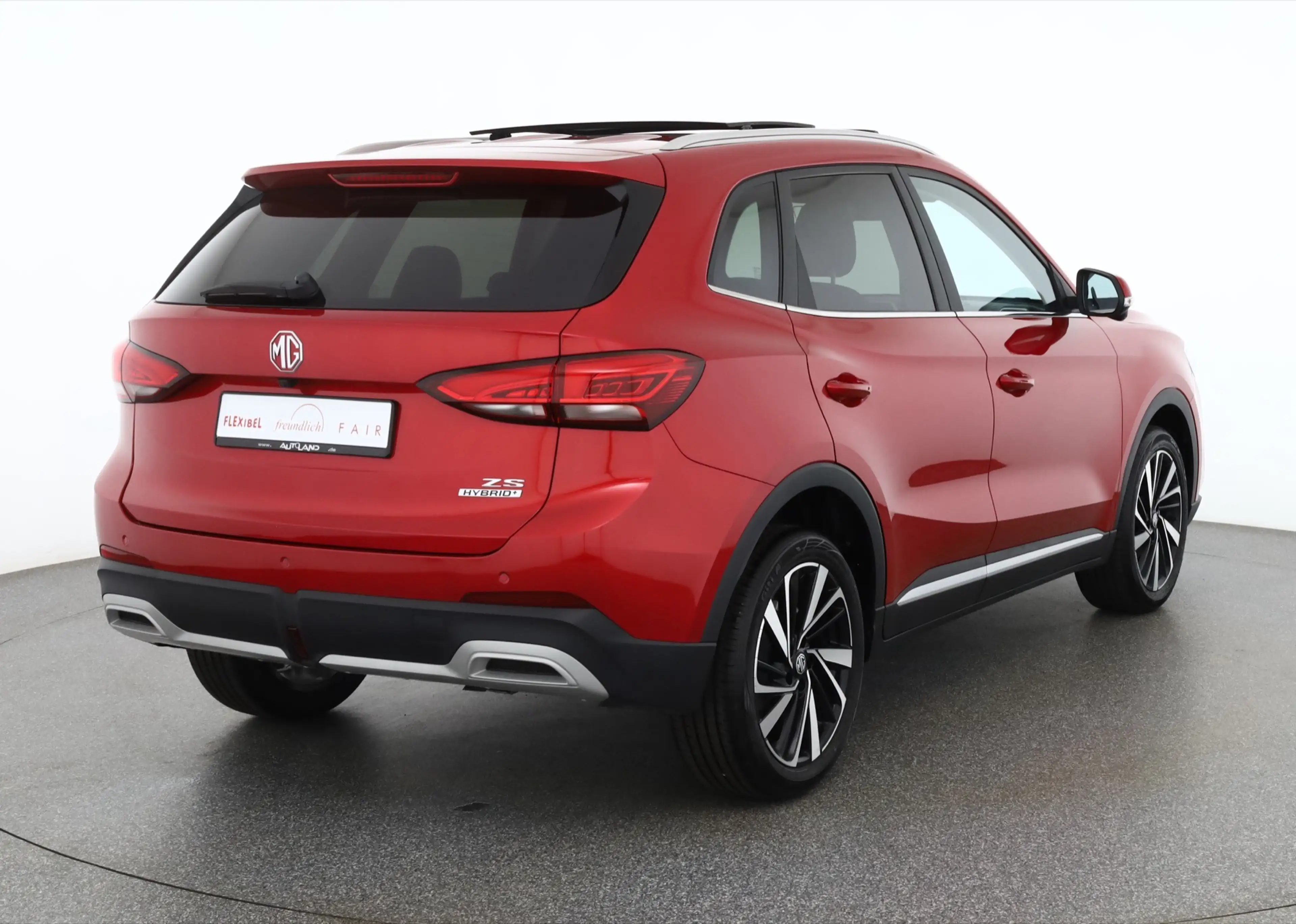 MG ZS 1.5 Hybrid Luxury Aut. LED ACC 360° Pano — photo 5