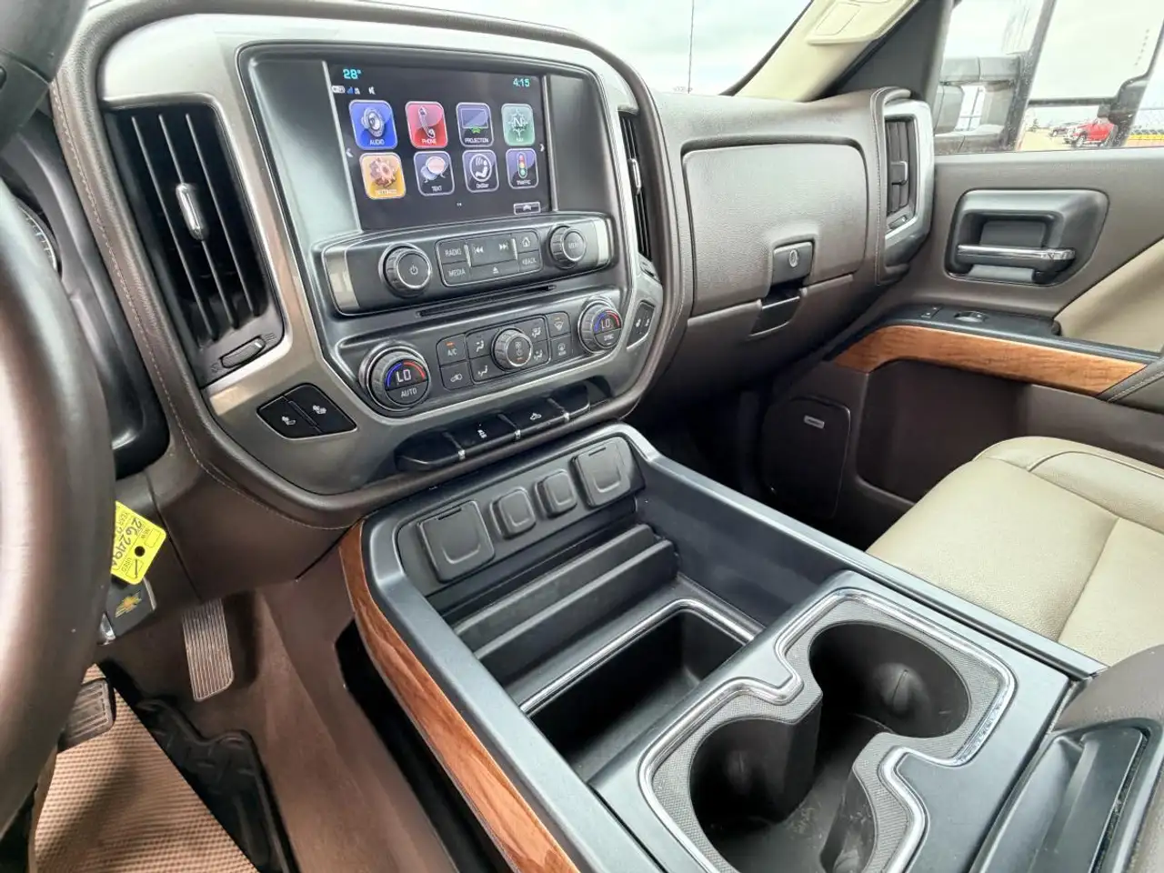 Chevrolet Silverado 1500 снимка Chevrolet Silverado 1500