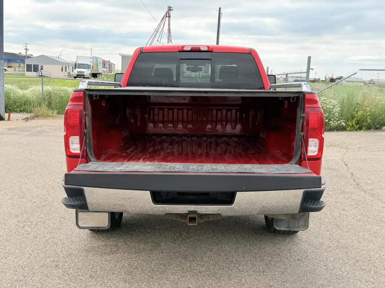 Chevrolet Silverado 1500 снимка Chevrolet Silverado 1500