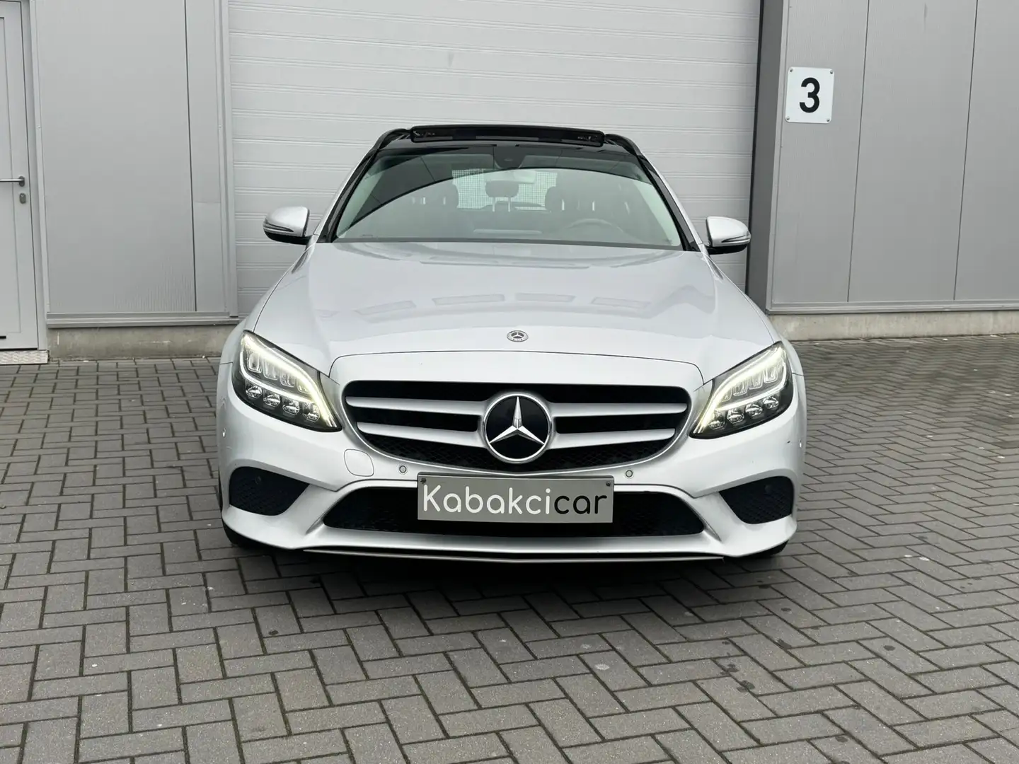 Mercedes-Benz C 180 Business Solution //  TOIT OUVRANT // 1 ER MAIN Gris - 2