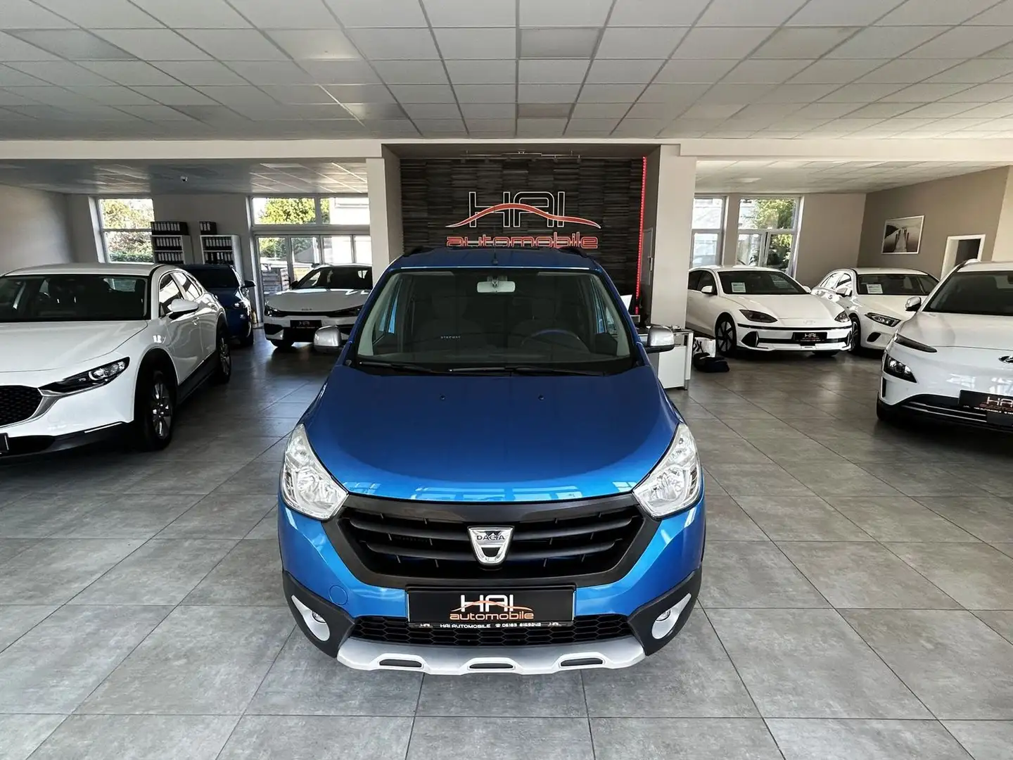 Dacia Lodgy Stepway  7-Sitzer/Navi/AHK/Klima Modrá - 2