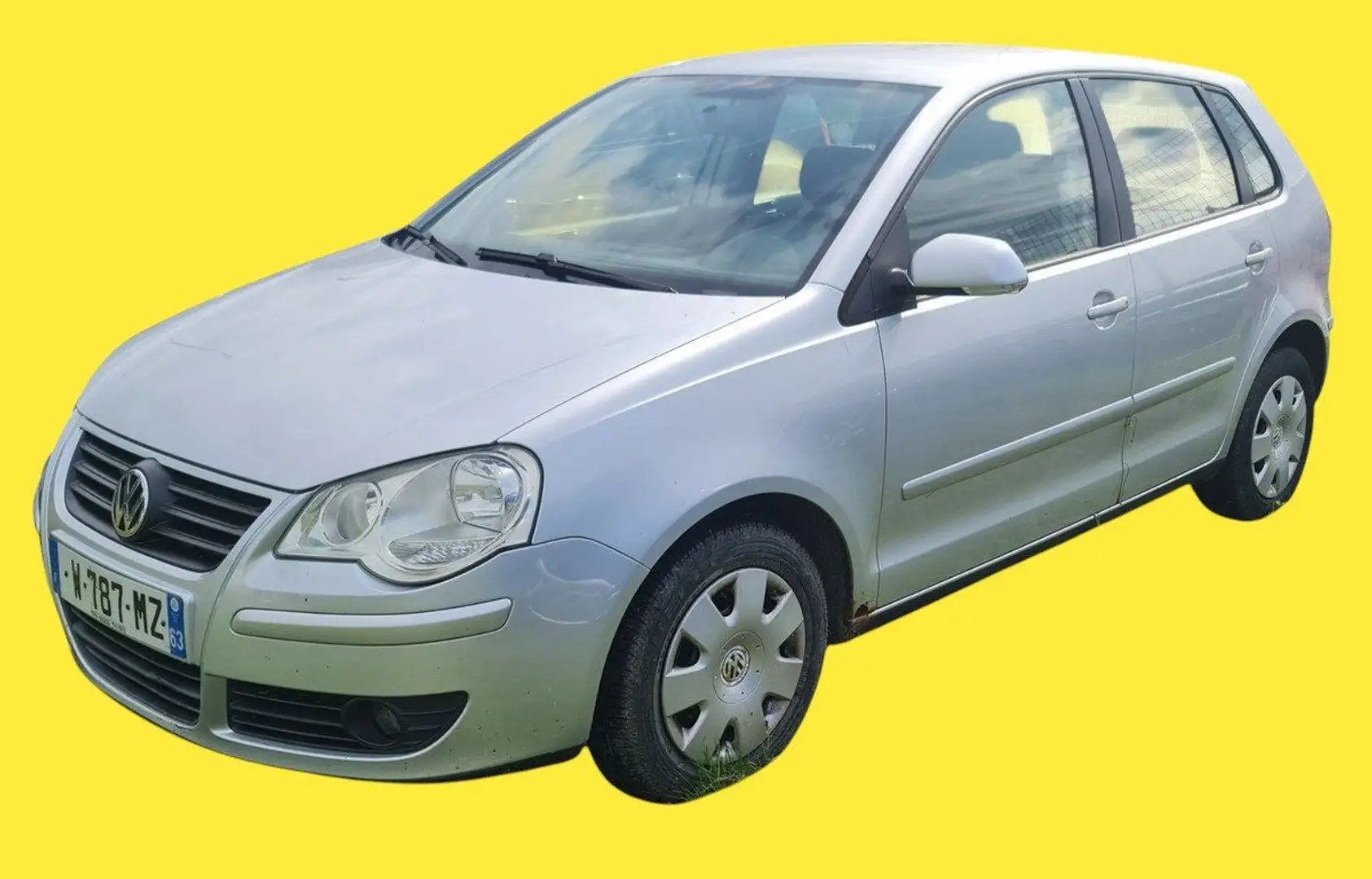 Volkswagen Polo IV Phase II - 1.4i 75ch 16V (5 cv) - BVM5 - 5 Port Gris - 1