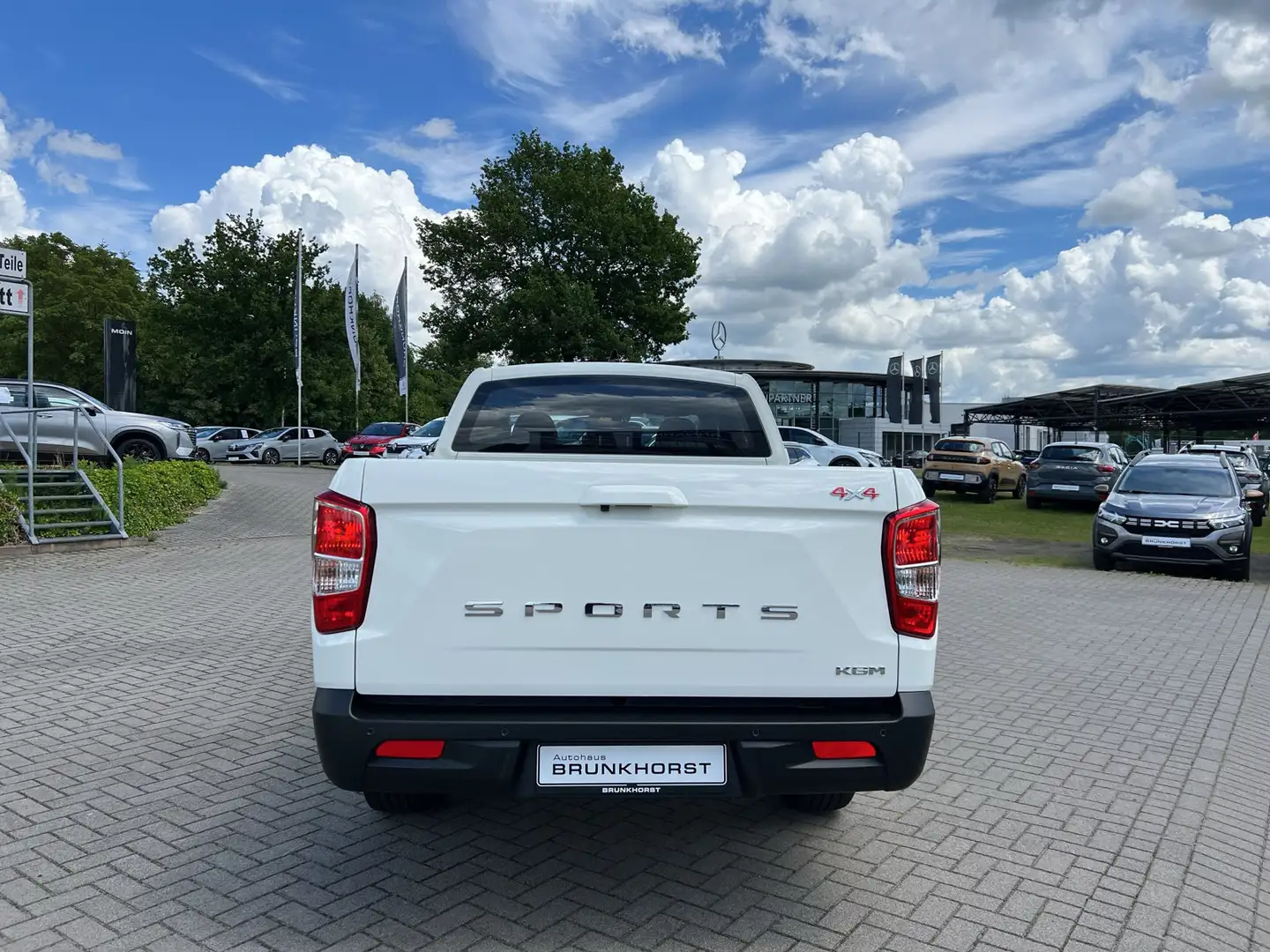 SsangYong Sonstige Grand Musso 2,2 e-Xdi Automatik 4x4 Style RFK+Carp Weiß - 2