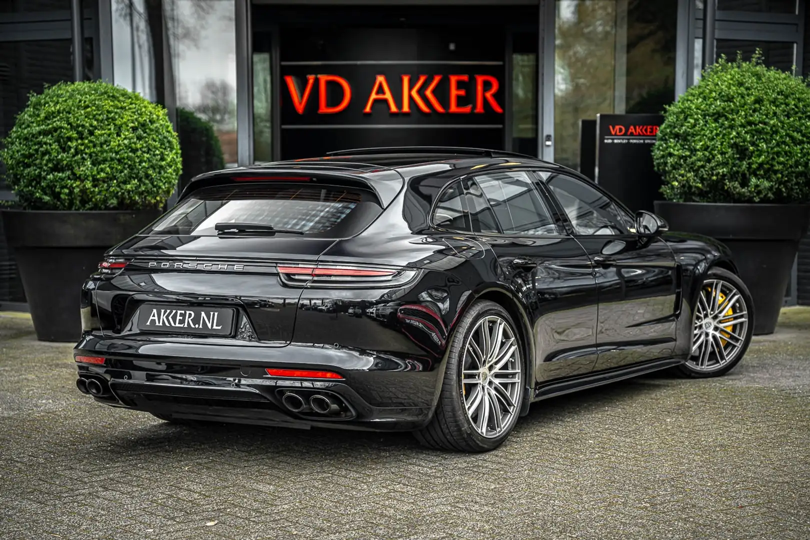 Porsche Panamera Turbo S E-hybrid Sport Turismo | PCCB | 4wSturing Nero - 2