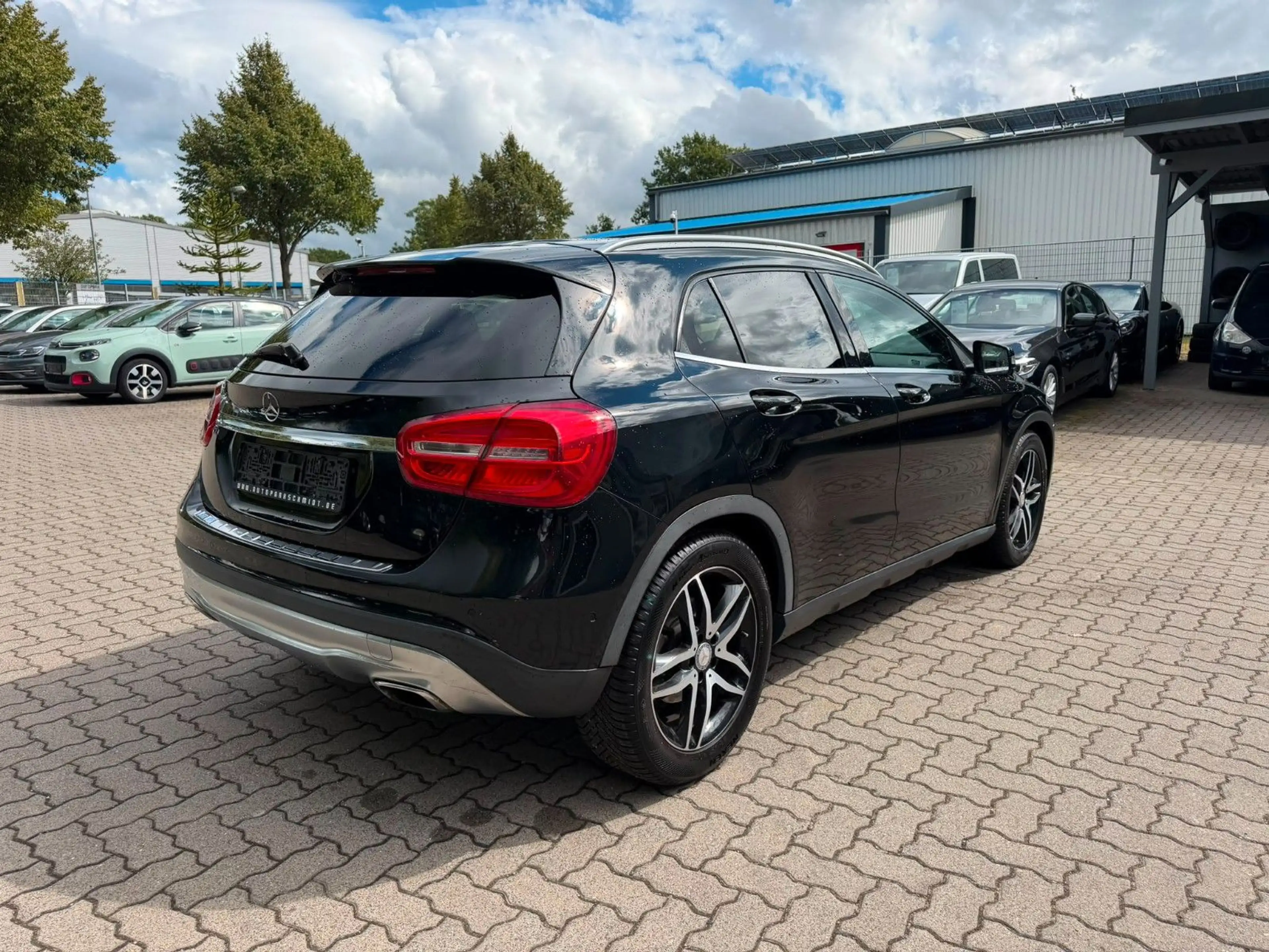Mercedes-Benz GLA 200 CDI T-LEDER°SITZHZ°PANO°NAVI°MEMORY°PDC! — photo 7