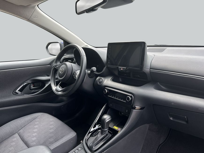 Toyota Yaris Hybrid 116 1.5 VVT-i Team Deutschland — photo 15