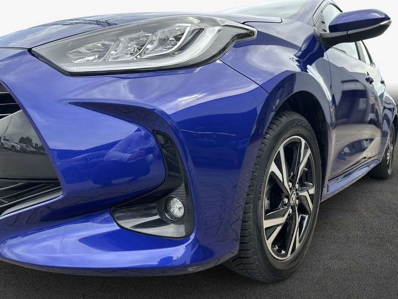 Toyota Yaris Hybrid 116 1.5 VVT-i Team Deutschland — photo 6