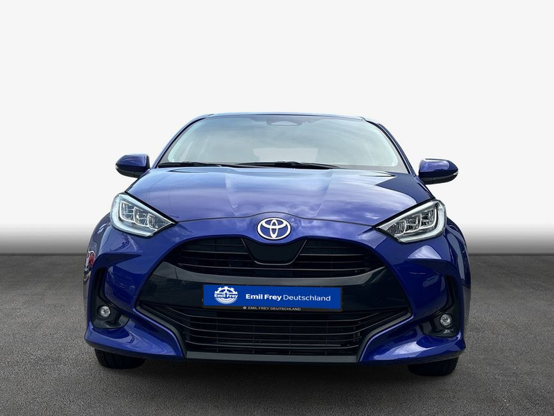 Toyota Yaris Hybrid 116 1.5 VVT-i Team Deutschland — photo 3