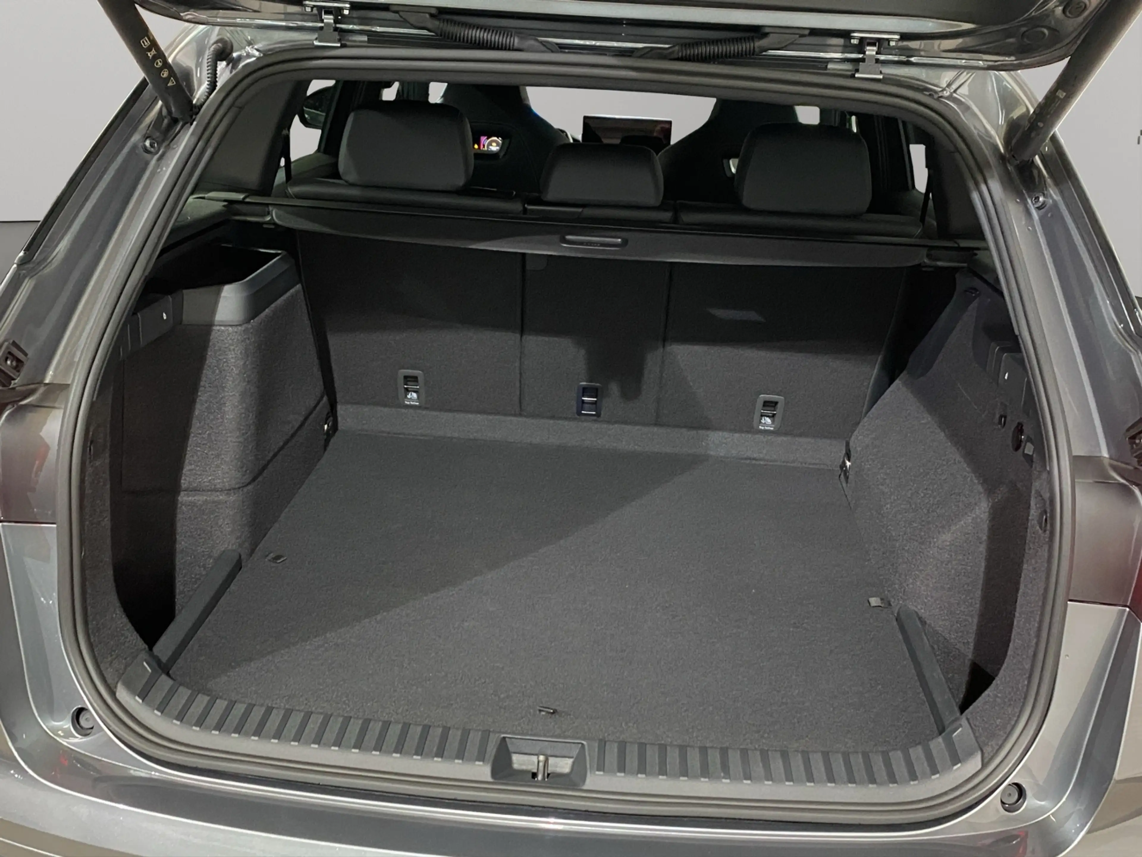 Skoda Kodiaq 1.5 eHybrid DSG Sportline / Navi LED AHK — photo 12