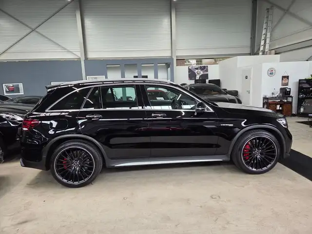 Mercedes-Benz GLC view 9