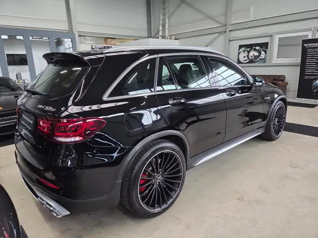 Mercedes-Benz GLC Class view 10