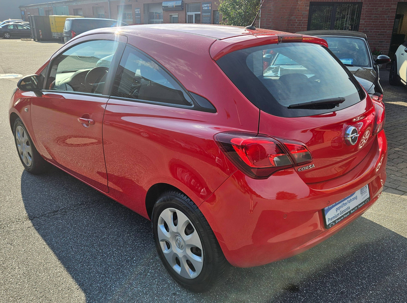 Opel Corsa Corsa 1.4 Innovation ALLWETTERREIFEN KLIMA TÜV & AU NEU — photo 4