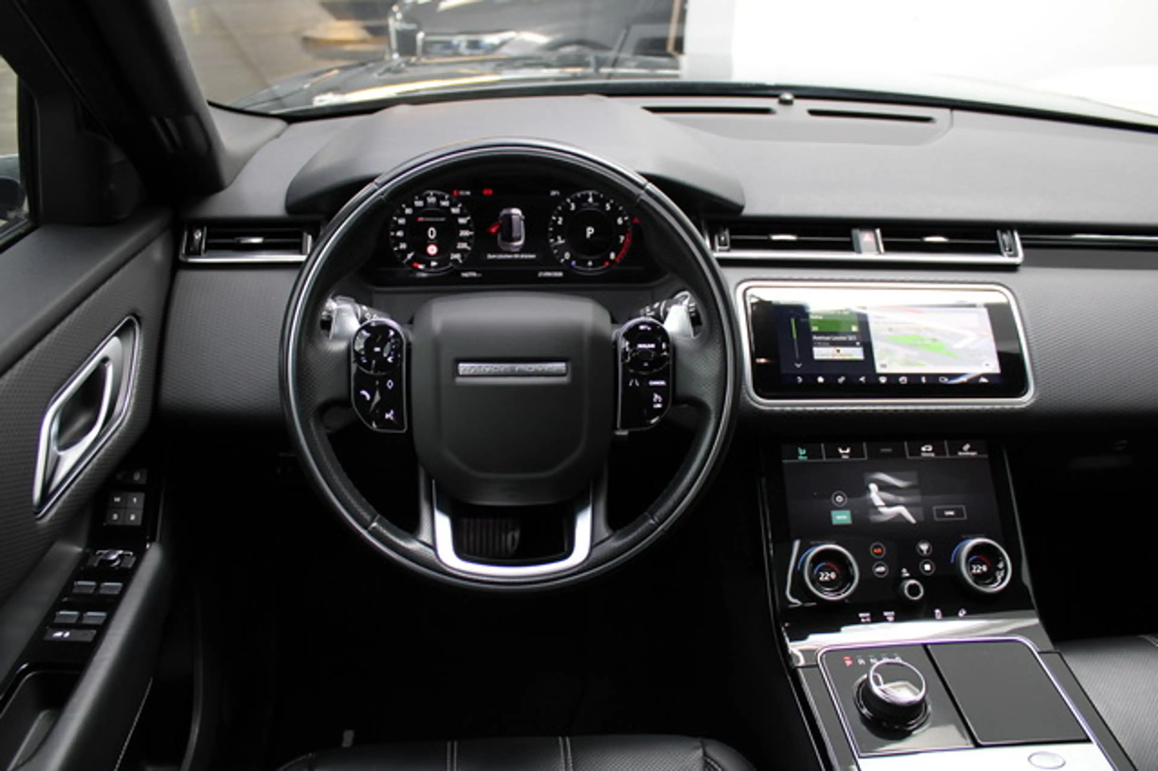 Land Rover Range Rover Velar R Dynamic SE Pano/Meridian — photo 6