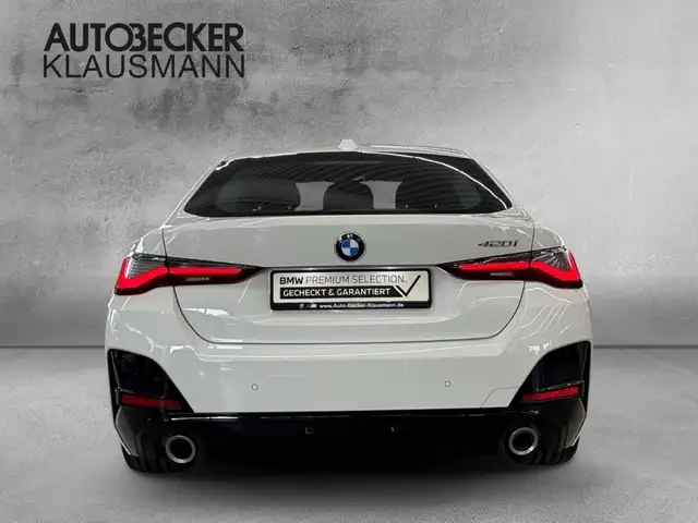 BMW 4 Series view 6