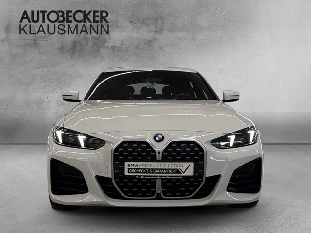 BMW 4 Series view 5