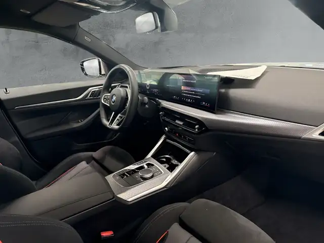 BMW 4 Series view 12