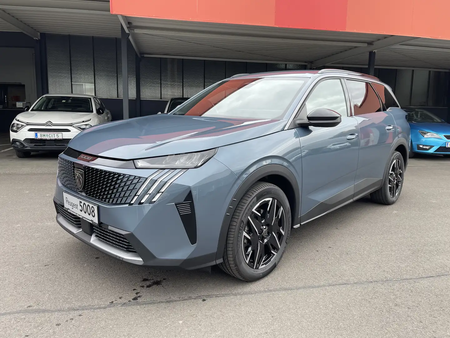Peugeot 5008 Hybrid 136 Allure - 1