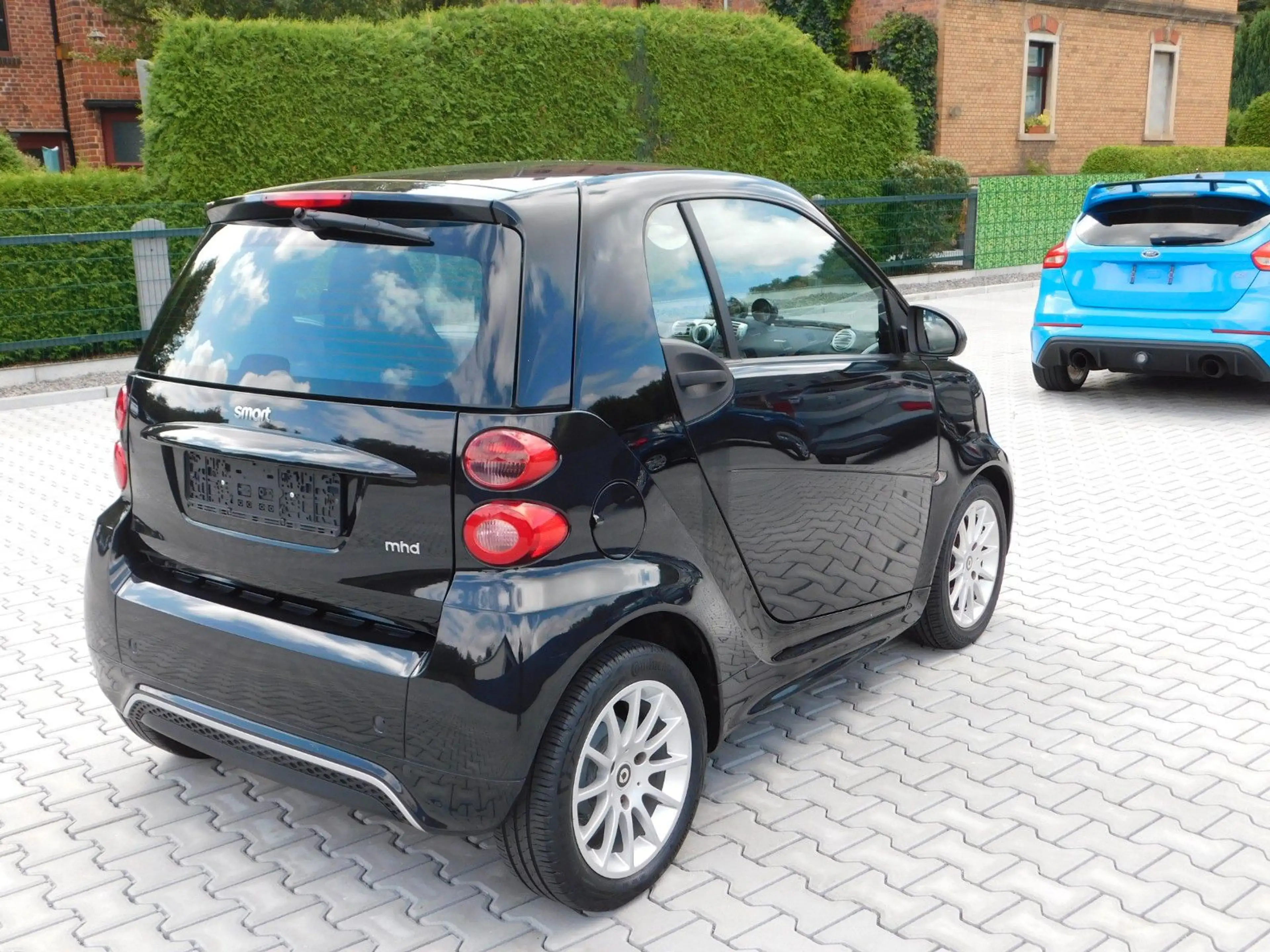 smart forTwo fortwo coupe Micro Hybrid Drive 52 kW — photo 5