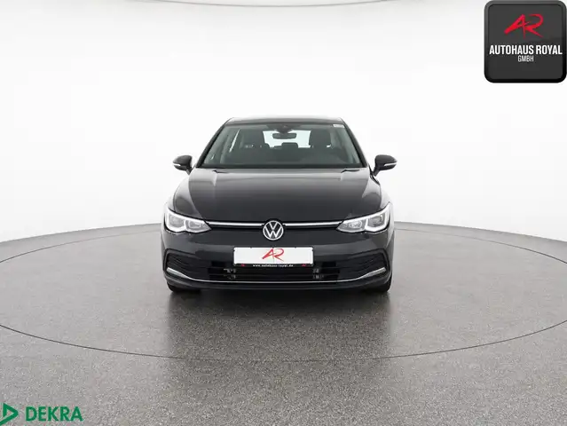 Volkswagen Golf view 7