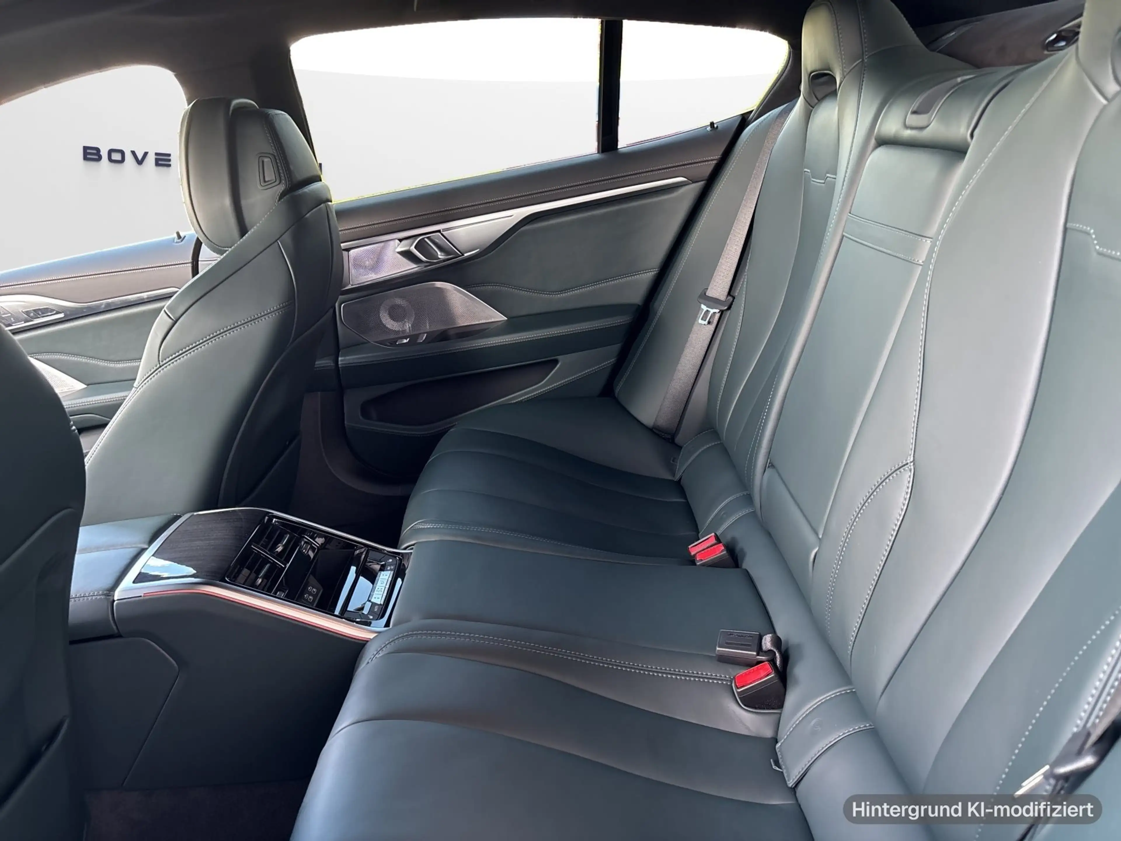 Alpina B8 GT Gran Coupé SWITCH-TRONIC Allrad DAB WLAN — photo 13