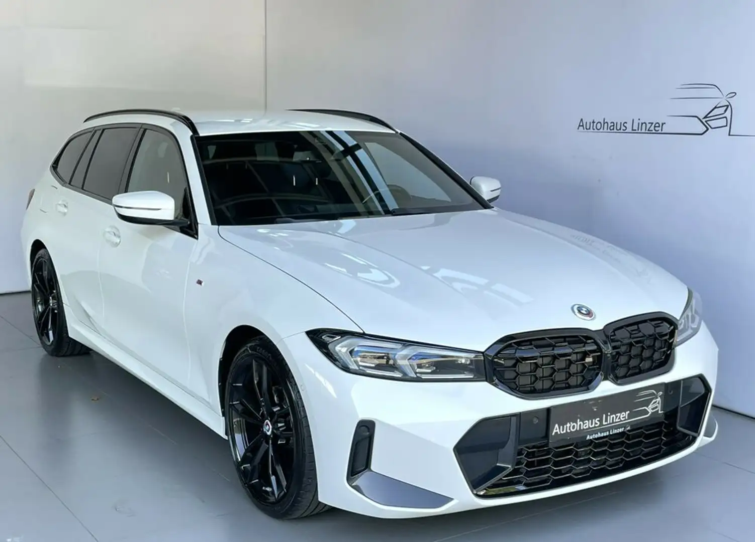 BMW 320 d xDrive M LCI *LED*HuD*H&K*Kamera*Alcantara*19 Weiß - 1