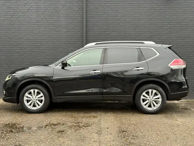 Nissan X-Trail view 11