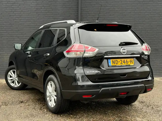 Nissan X-Trail view 6