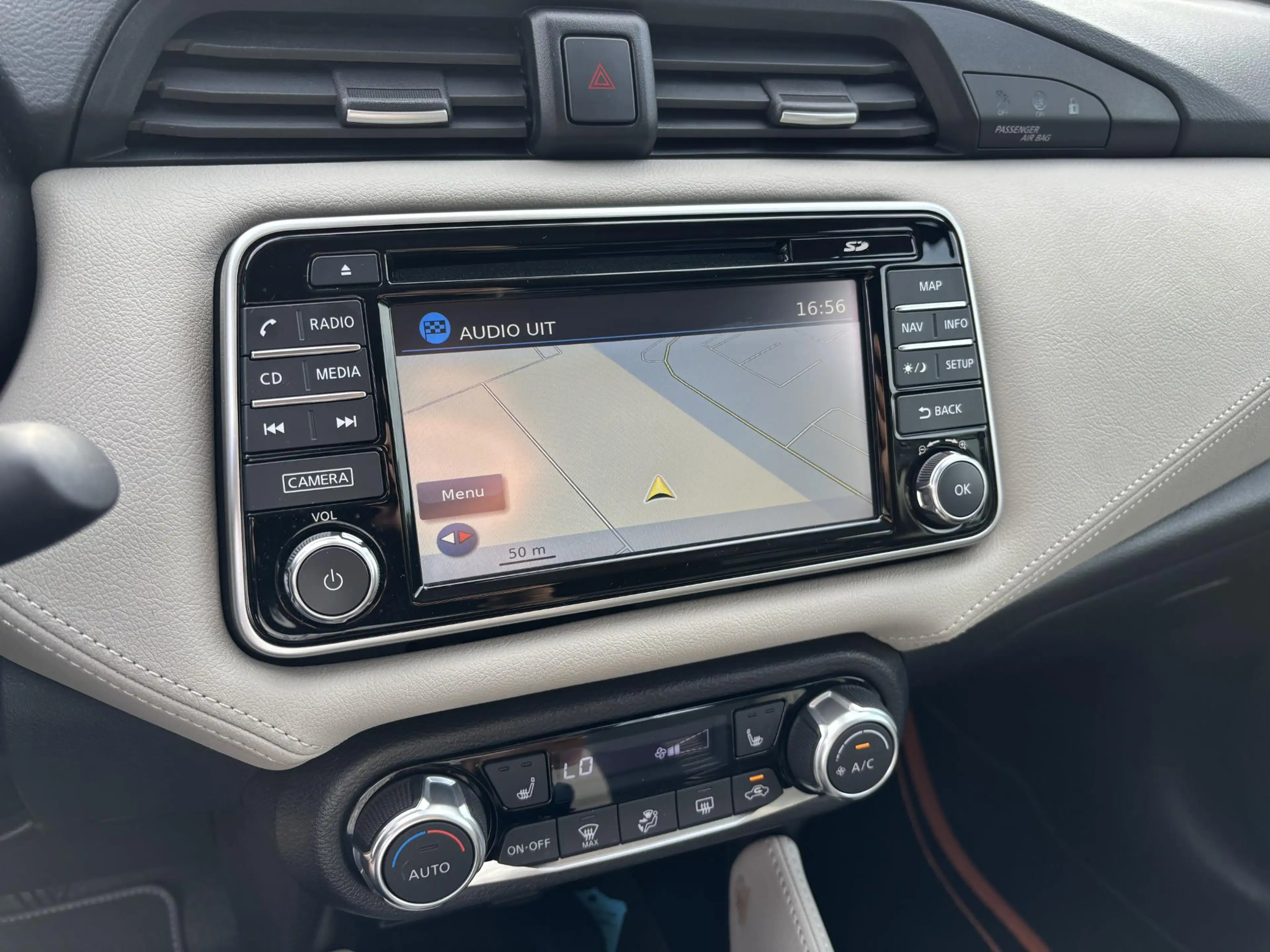 Nissan Micra 0.9 IG-T Tekna , Navi, Clima. Cruise, 360 Camera, — photo 16
