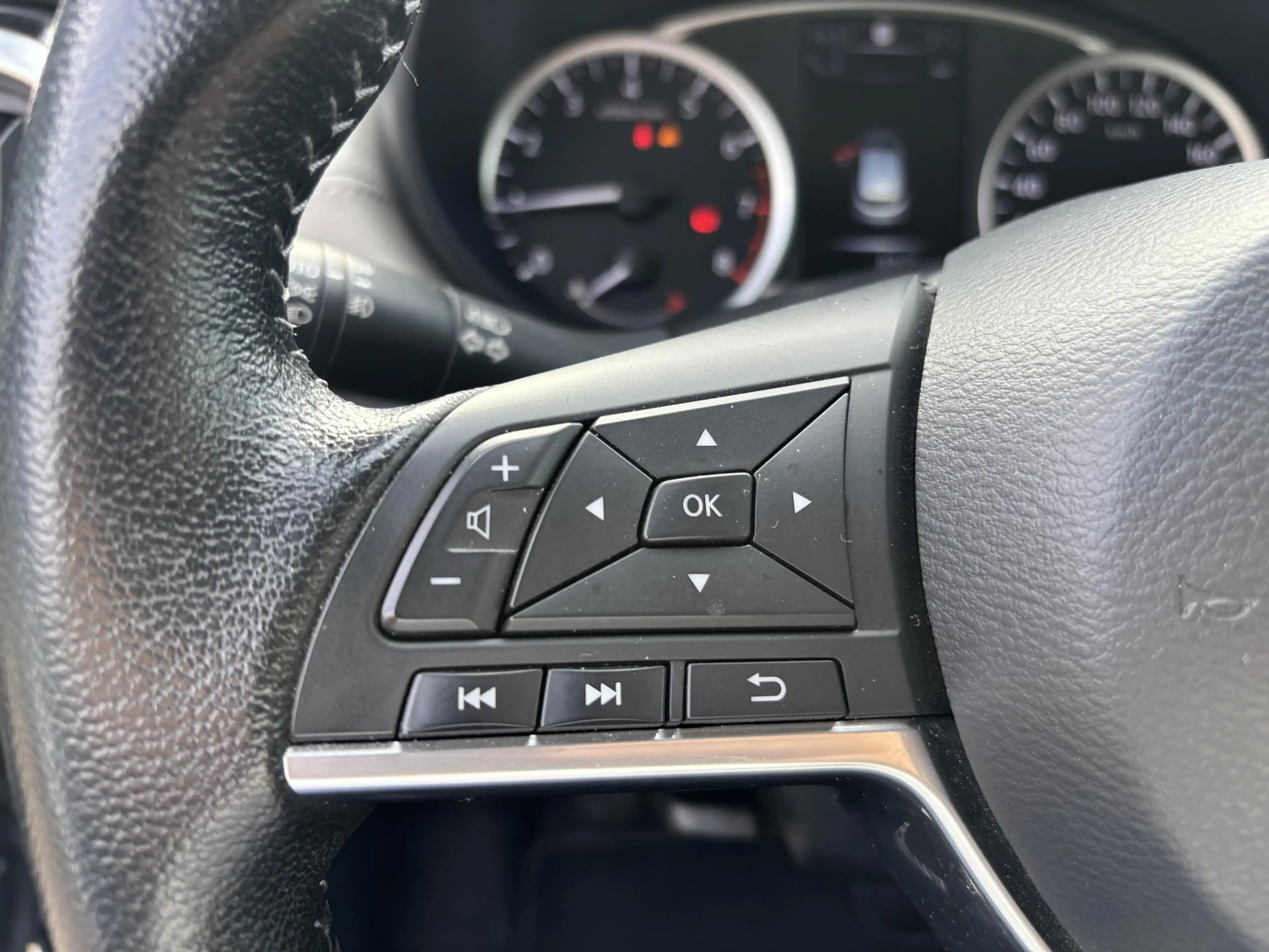 Nissan Micra 0.9 IG-T Tekna , Navi, Clima. Cruise, 360 Camera, — photo 21