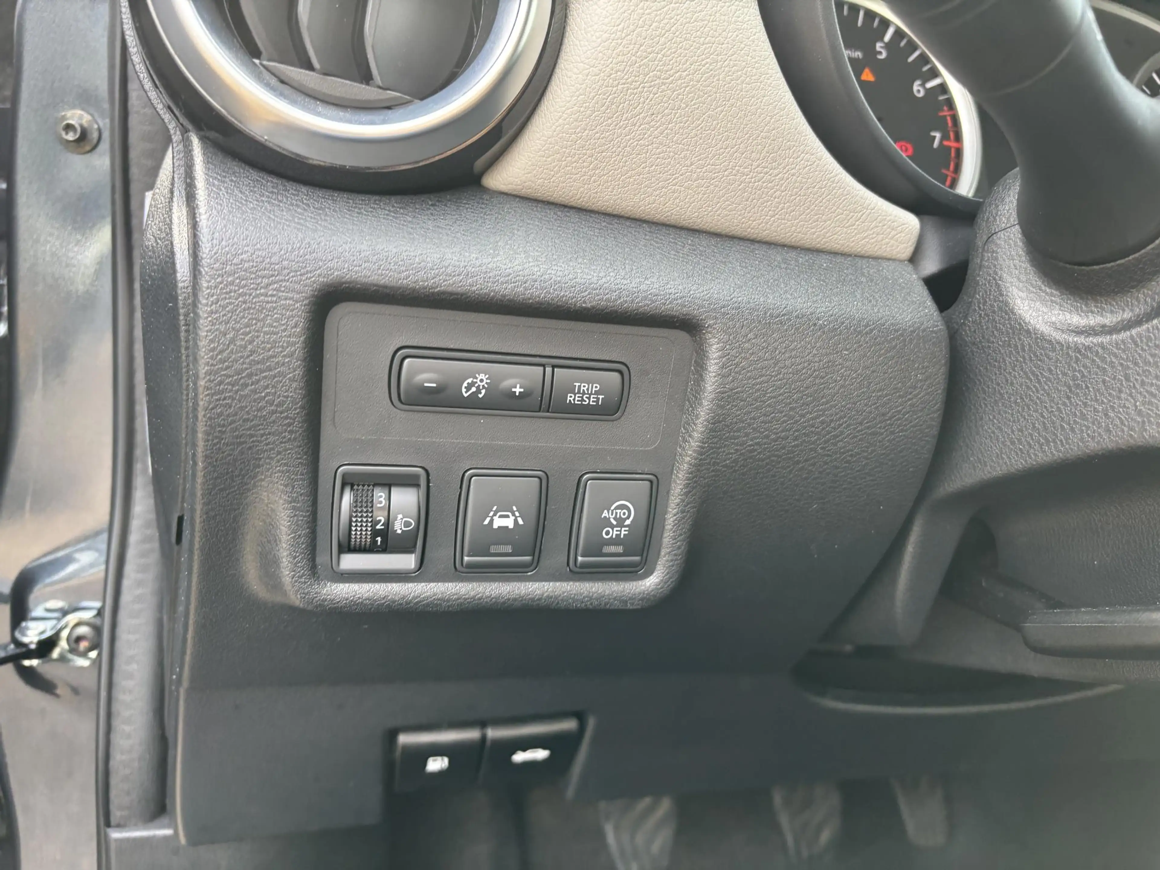 Nissan Micra 0.9 IG-T Tekna , Navi, Clima. Cruise, 360 Camera, — photo 22