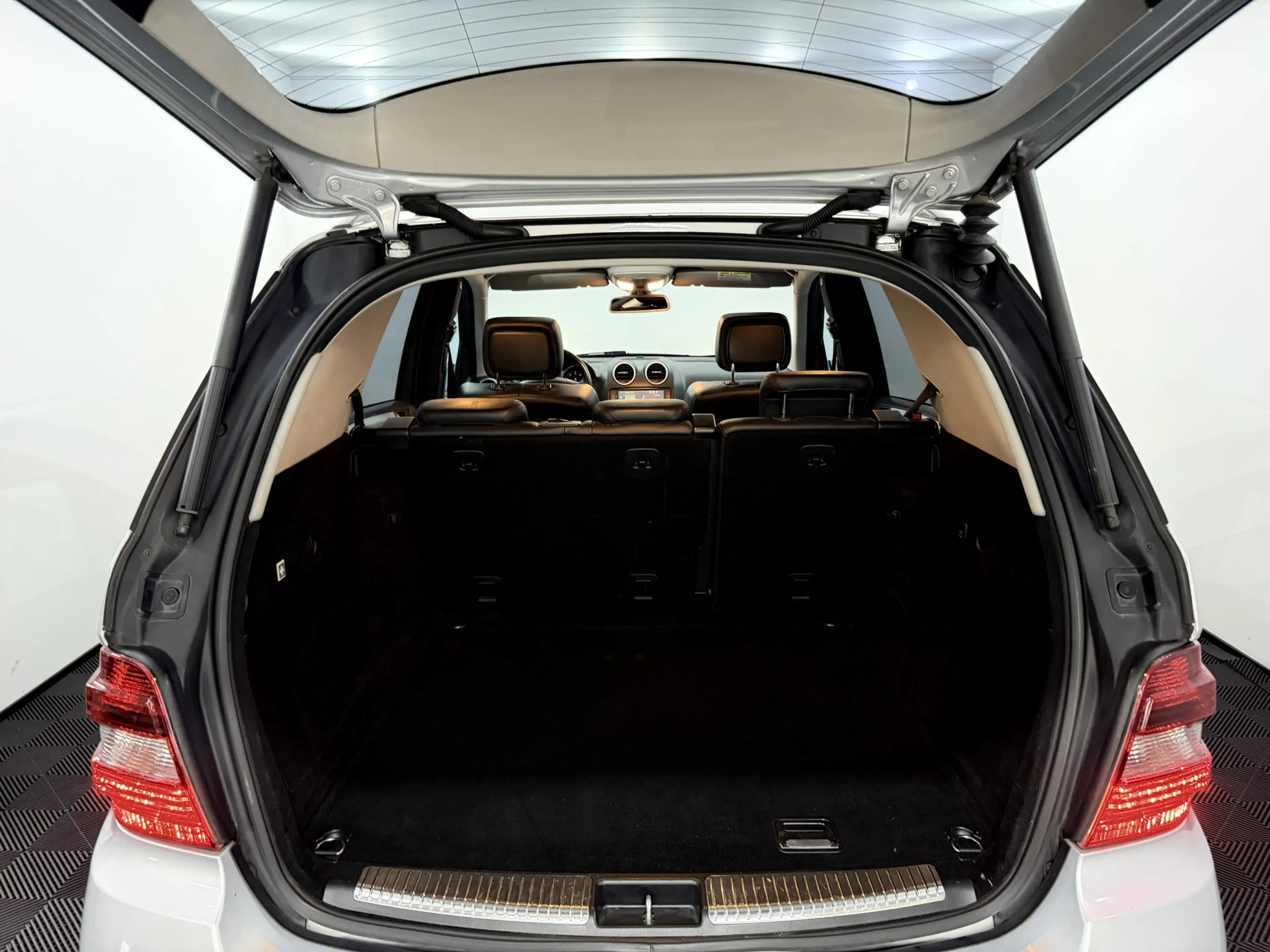 Mercedes-Benz ML 63 AMG M-klasse 510PK Schuifdak, Camera, Navi, Keyless st — photo 30