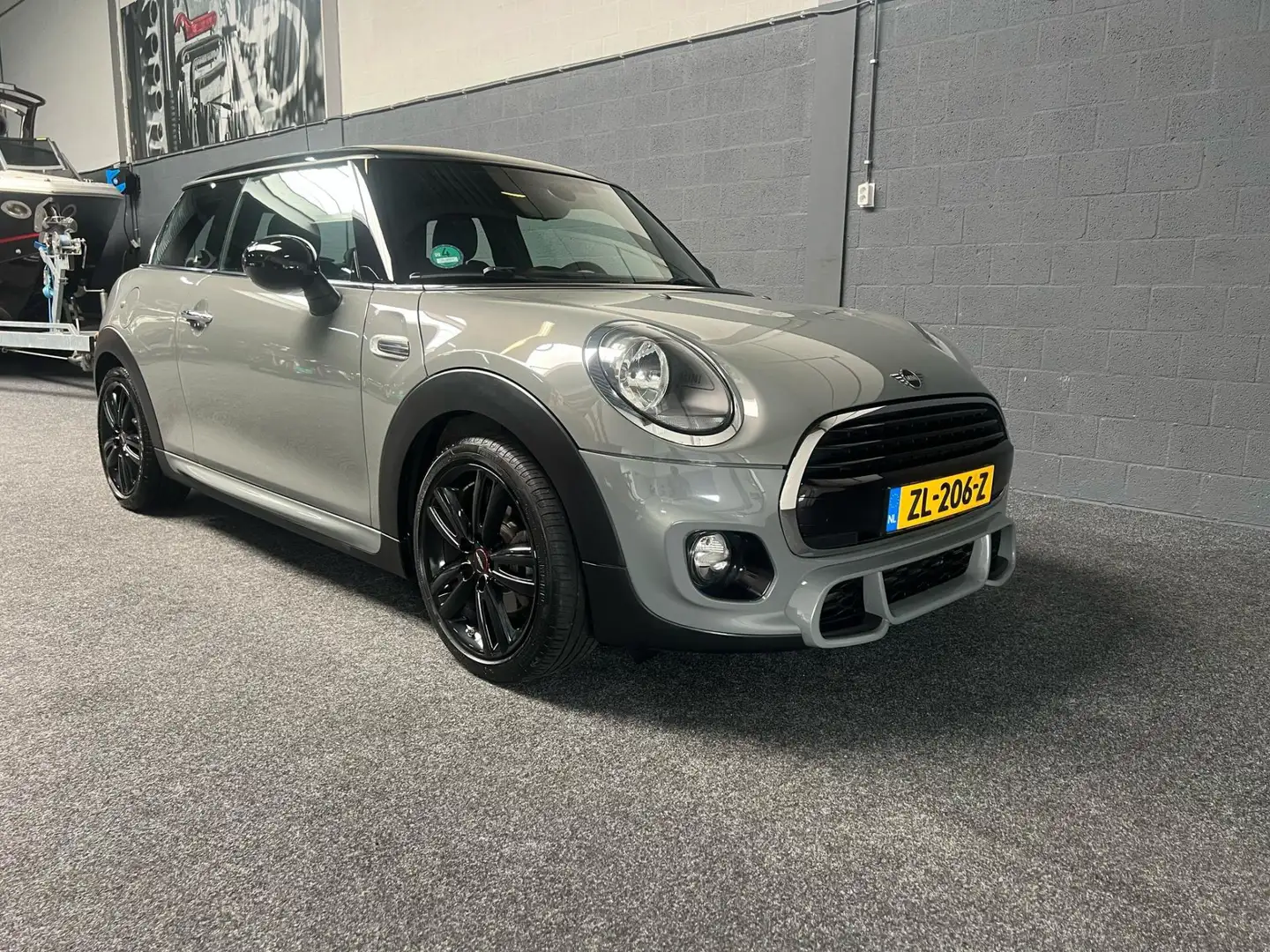 MINI Cooper Mini 1.5 J.C.W Uitvoering Gris - 2