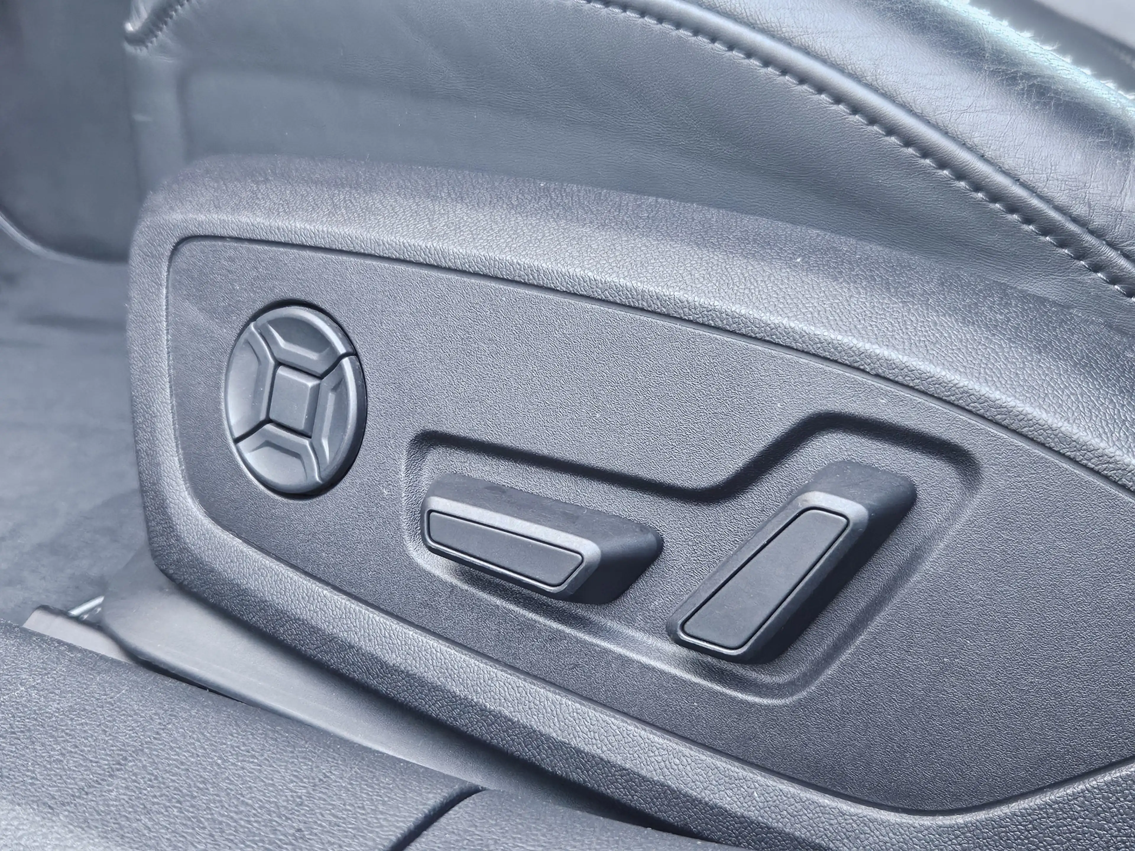Audi A7 Sportback 50 TDI quattro Pro Line S | PANO | B/O | — photo 35