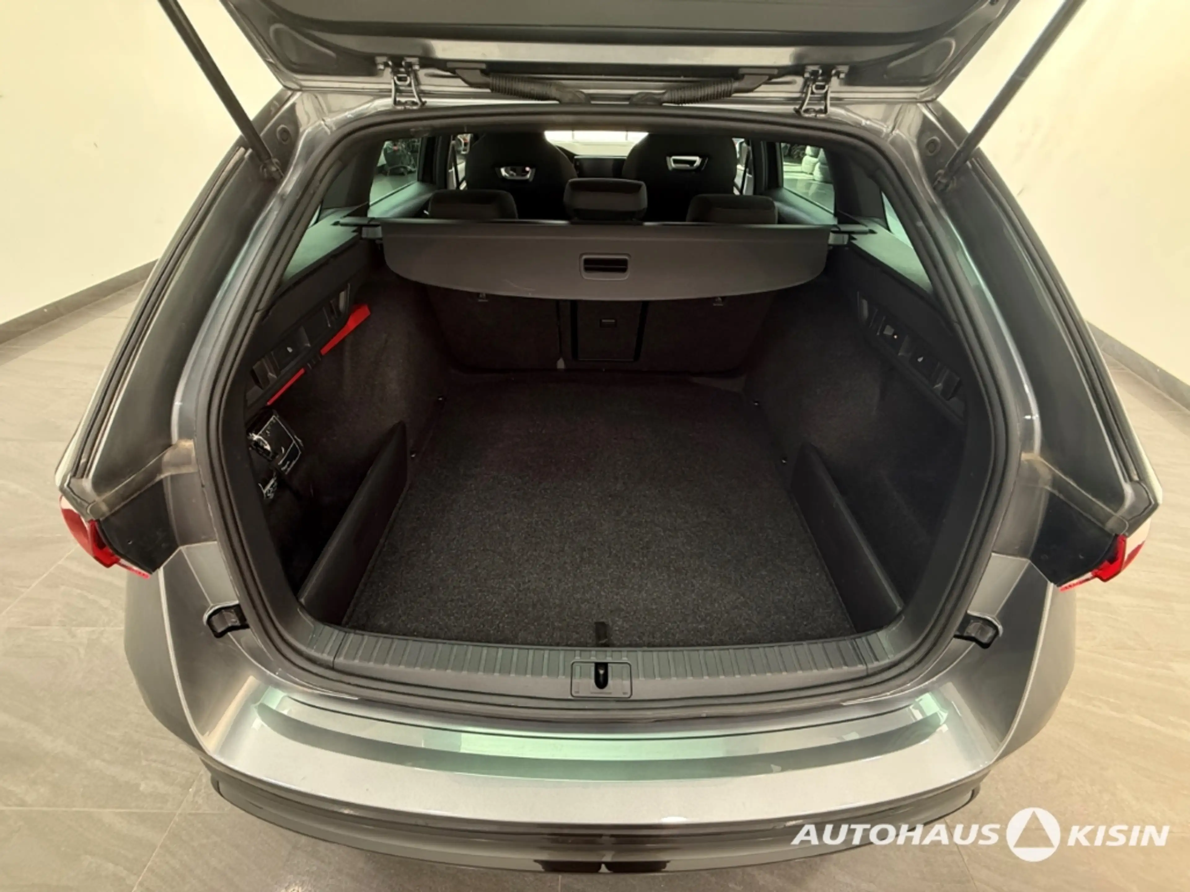 Skoda Octavia Combi RS 2.0 TDI DSG /HeadUp/AHK — photo 13
