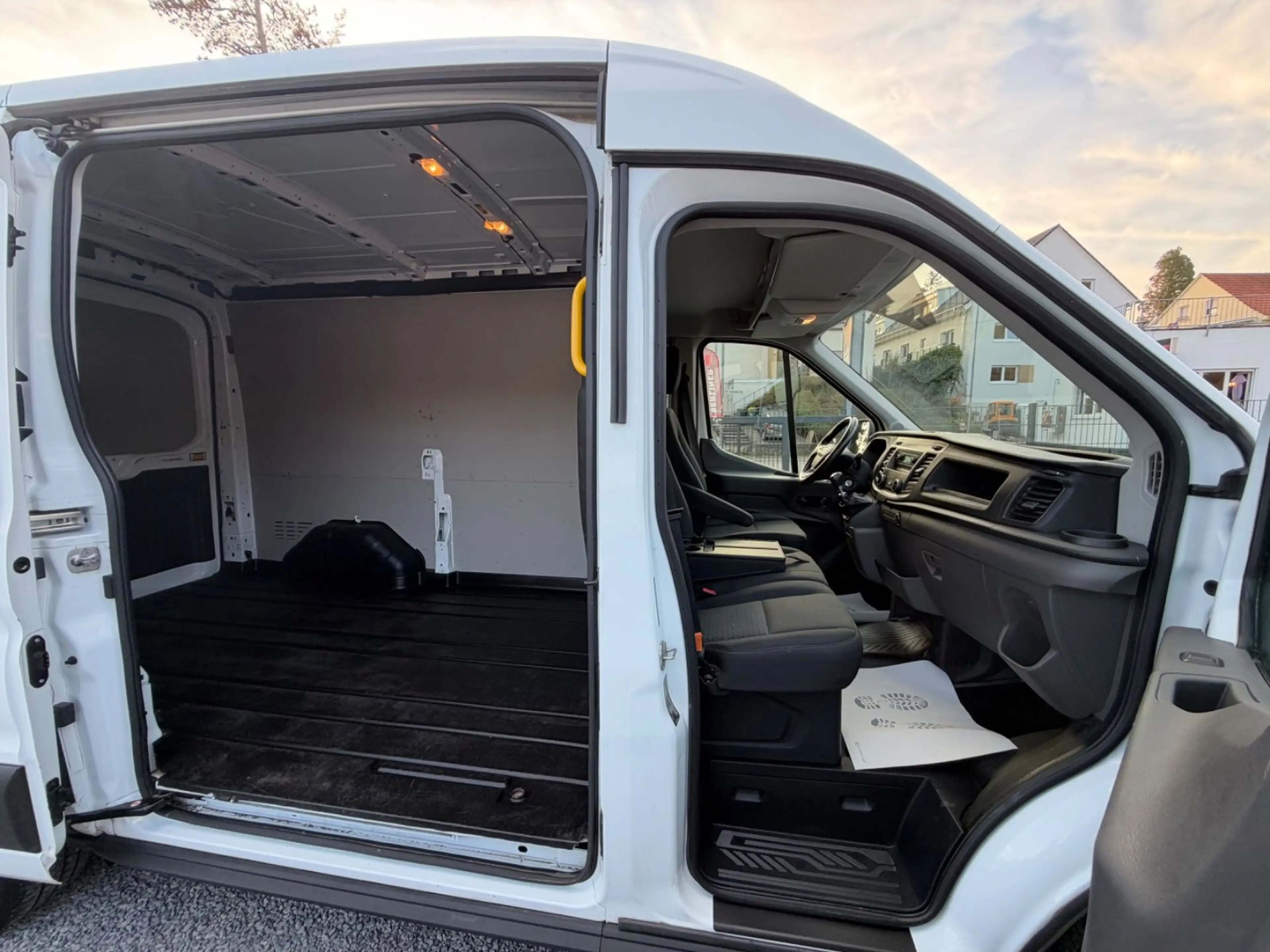Ford Transit TRANSIT L2H2 KASTEN KLIMA AHK TEMPOMAT PDC 131PS — photo 12
