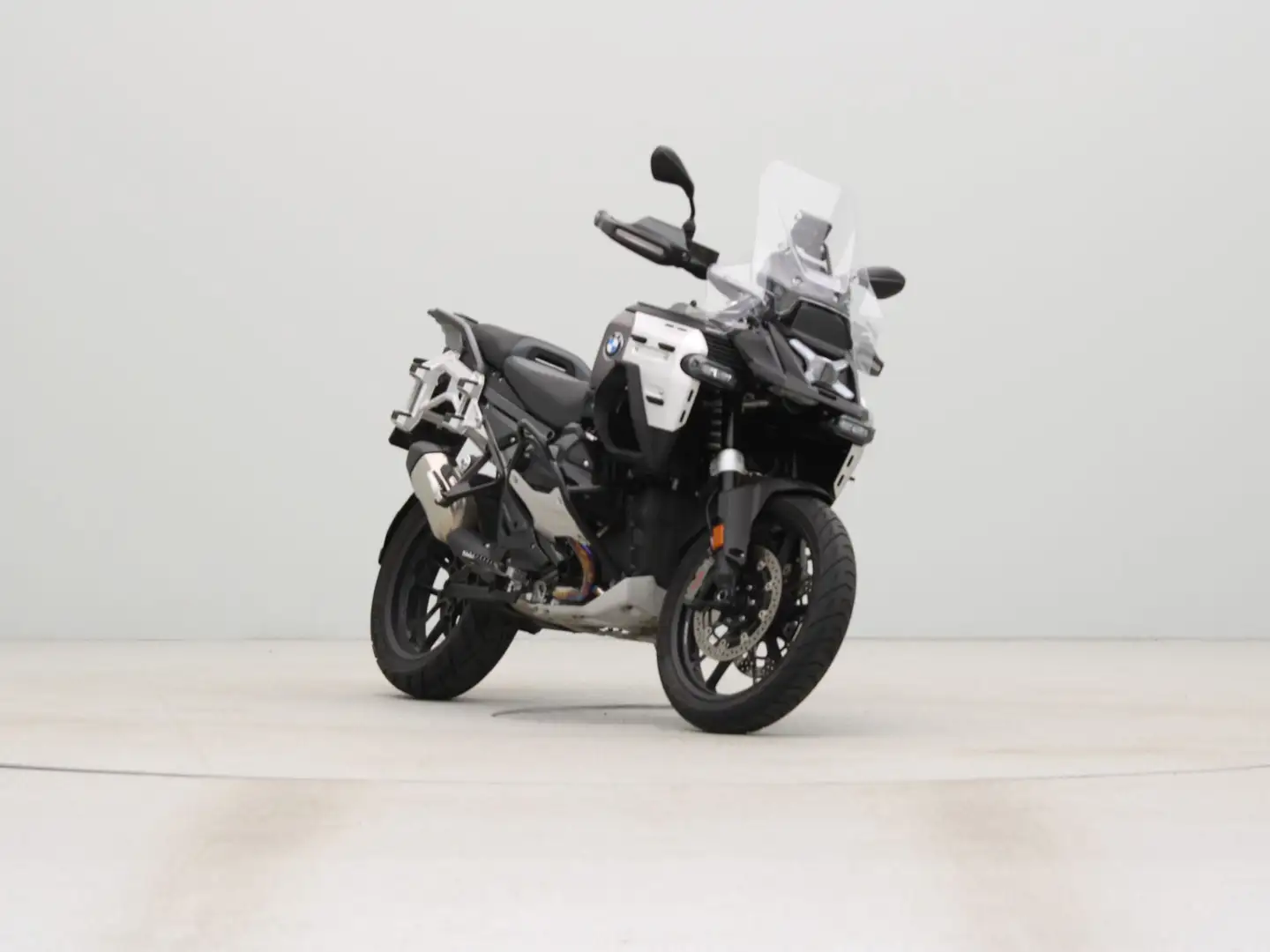 BMW R1300 GS Adventure Siyah - 2