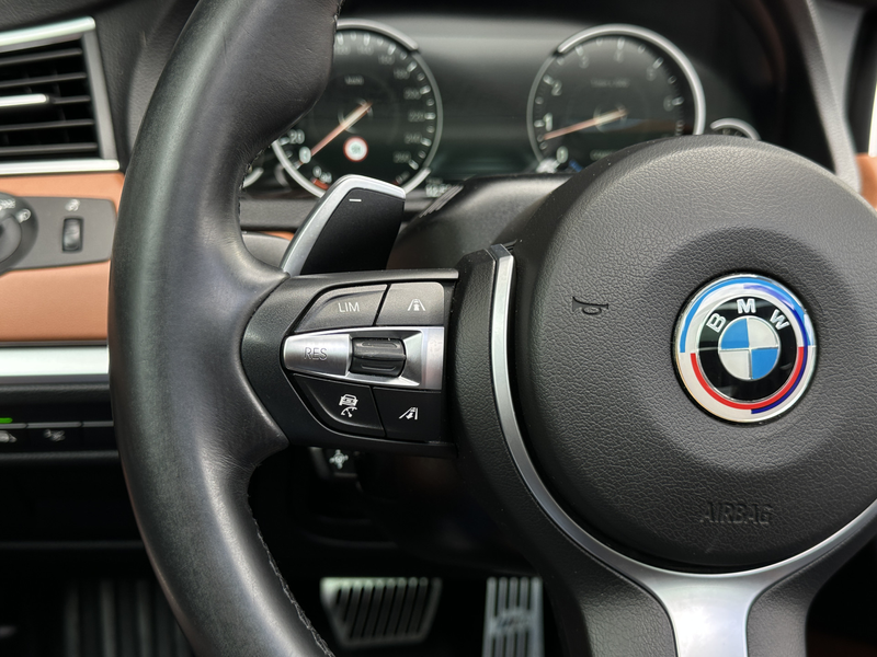BMW 550 5-serie Gran Turismo 550xi V8 M Sport 449 pk Panor — photo 21