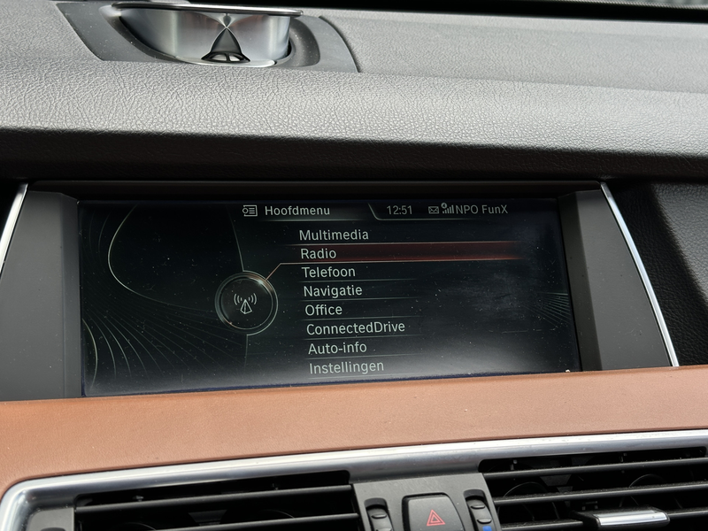 BMW 550 5-serie Gran Turismo 550xi V8 M Sport 449 pk Panor — photo 25