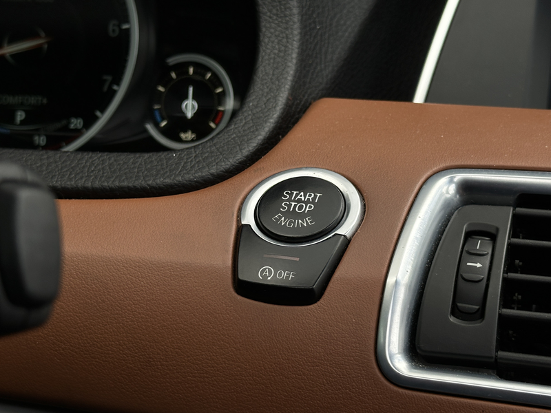 BMW 550 5-serie Gran Turismo 550xi V8 M Sport 449 pk Panor — photo 24