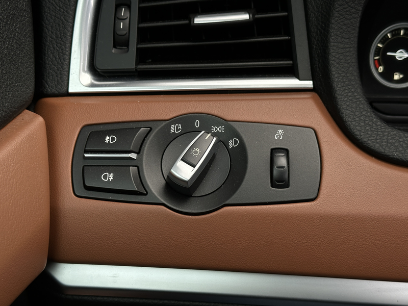 BMW 550 5-serie Gran Turismo 550xi V8 M Sport 449 pk Panor — photo 16
