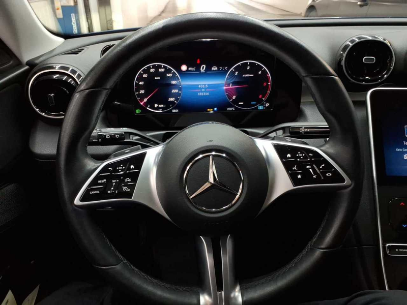 Mercedes-Benz C 200 d Kamera*LED*DAB*Distro*Navi+*Panoramadach — photo 10