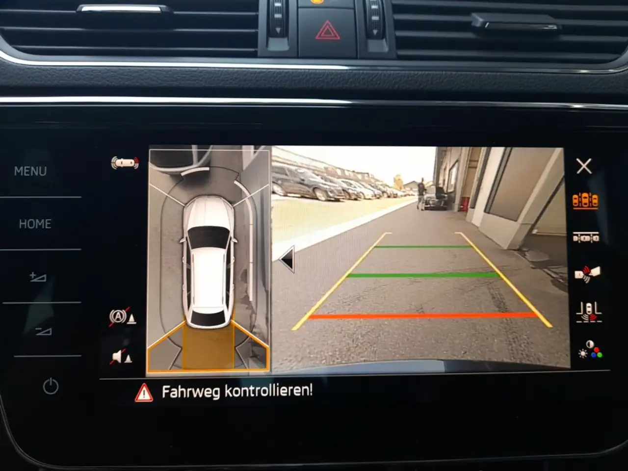 Skoda Superb Kombi STYLE 2,0 TDI DSG *STANDHZG / MATRIX-LED / AHV & 360° KAMERA /, миниатюра 4