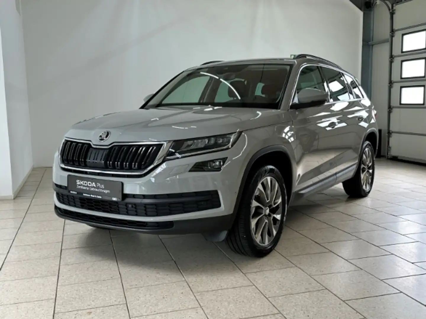 Skoda Kodiaq Clever 4x4 2.0 TSI DSG AHK Navi ACC LED Gris - 2