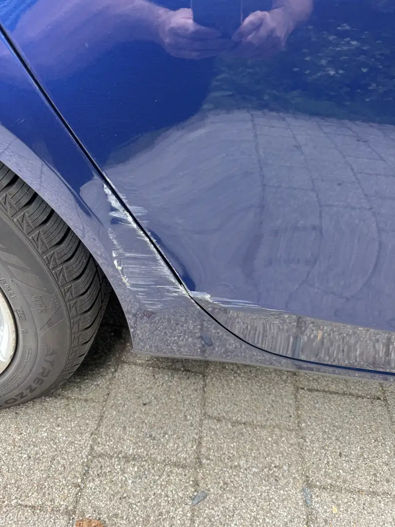 Audi A4 Avant 2.0 TDI ultra DPF Ambiente - 1