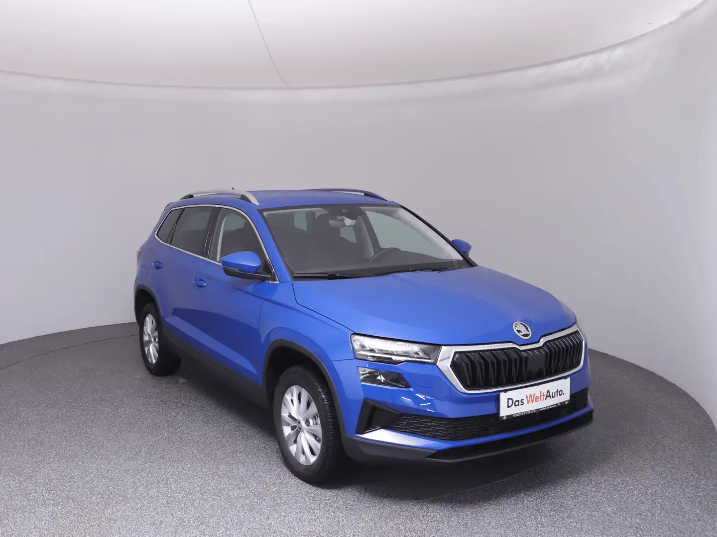Skoda Karoq Selection TSI Blau - 2
