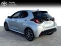Toyota Yaris 120H 1.5 Style Plateado - thumbnail 2