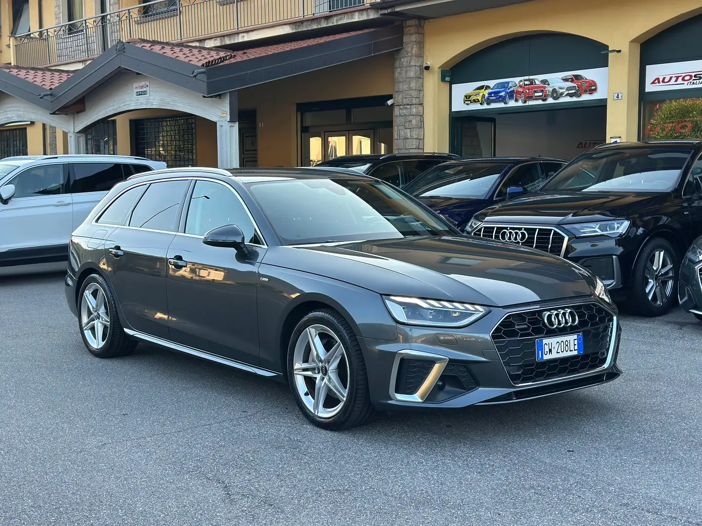 Audi A4 40 2.0  mhev S line edition quattro 204cv s-tronic Grigio - 1