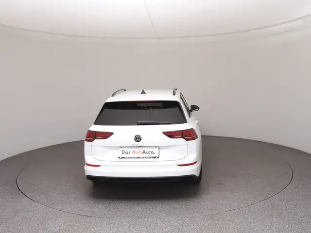 Volkswagen Golf view 6